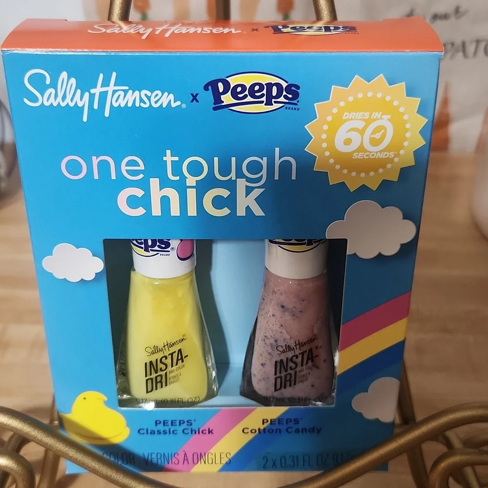 SALLY HANSEN × PEEPS ONE TOUGH CHICK